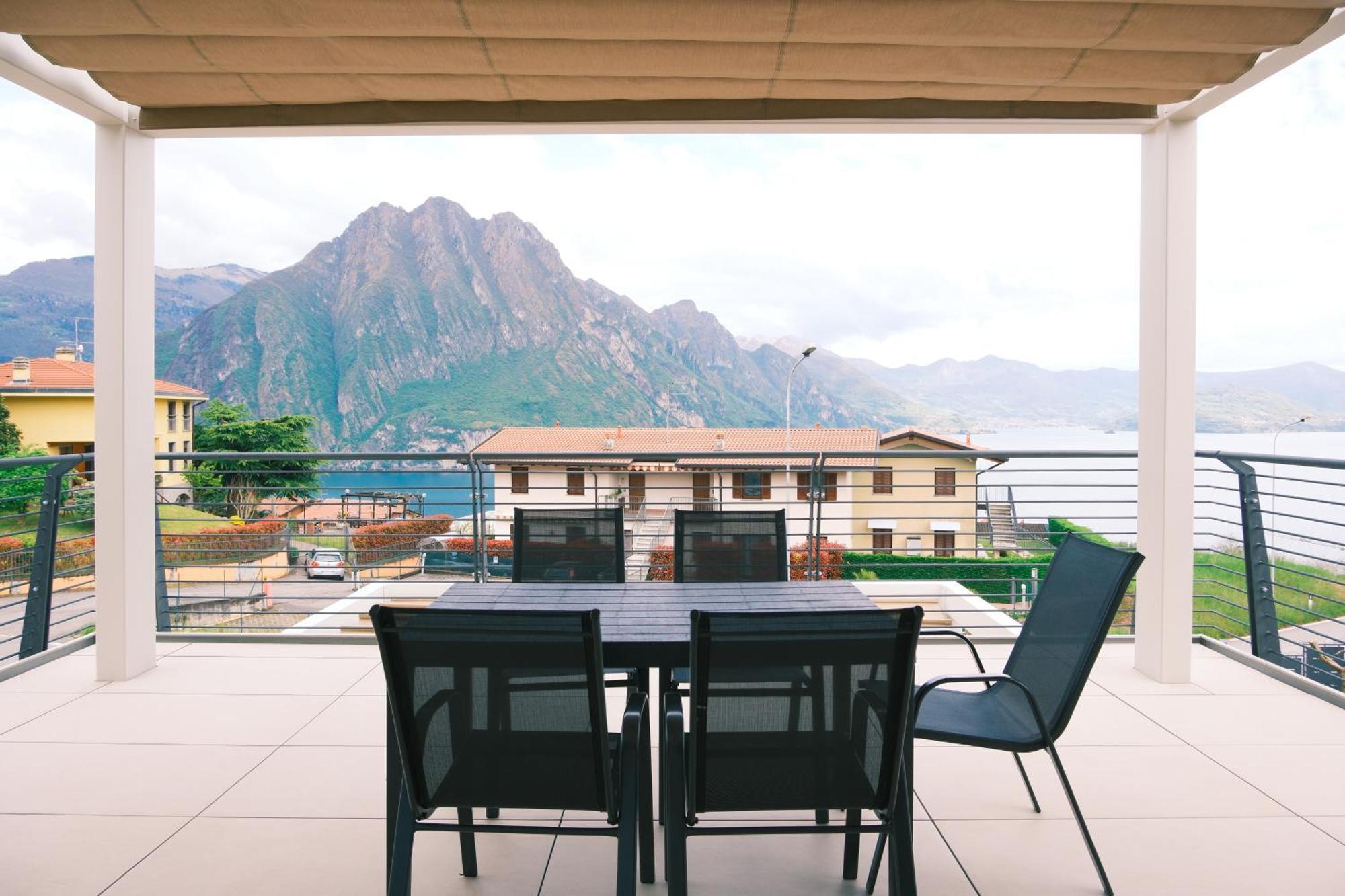 Costa Blu - Terrace Overlooking The Lake & Pool Riva di Solto Zewnętrze zdjęcie