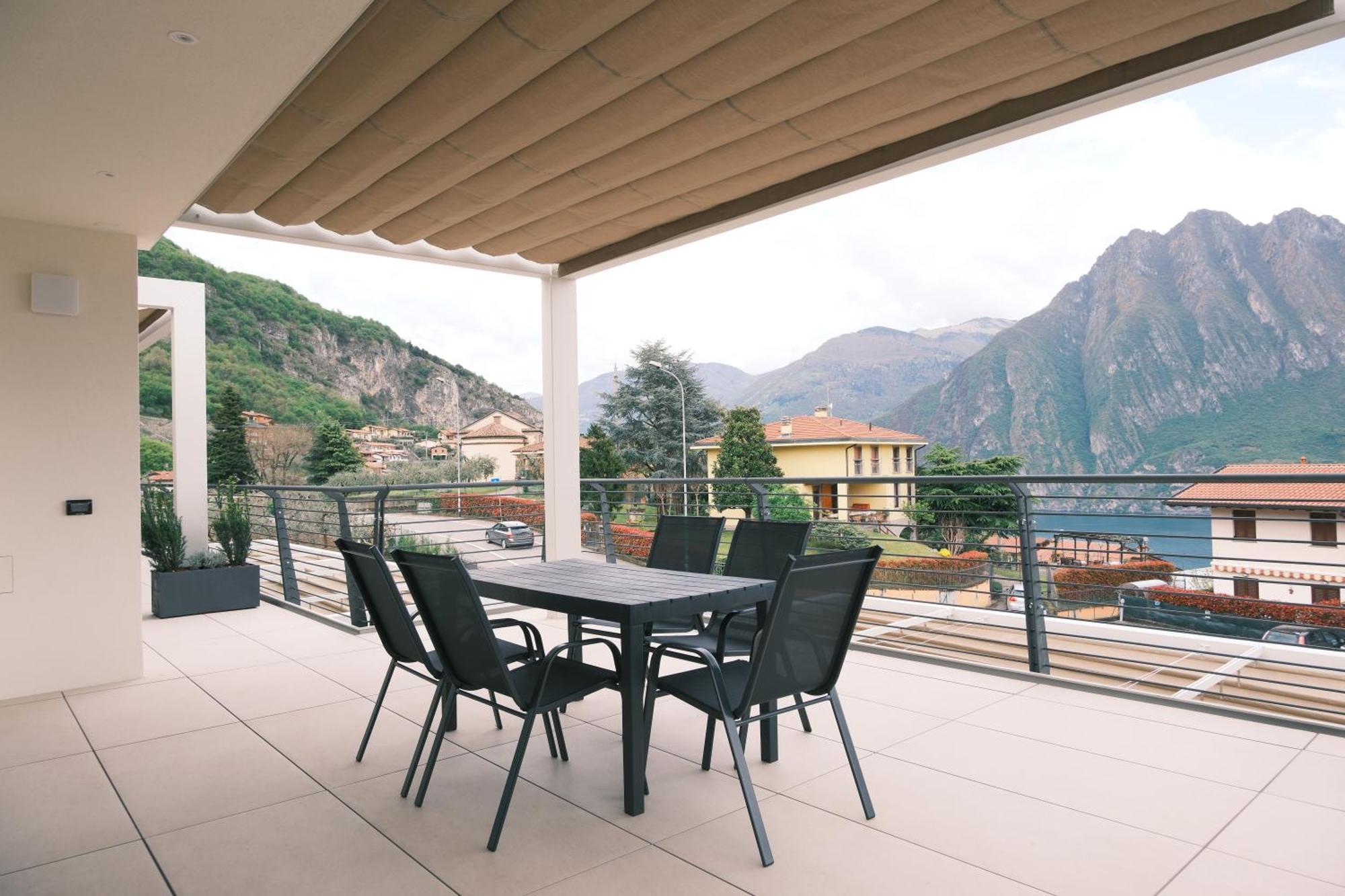 Costa Blu - Terrace Overlooking The Lake & Pool Riva di Solto Zewnętrze zdjęcie